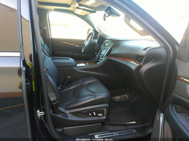 2016 CADILLAC ESCALADE ESV 1GYS3HKJ0GR164773 Photo 4