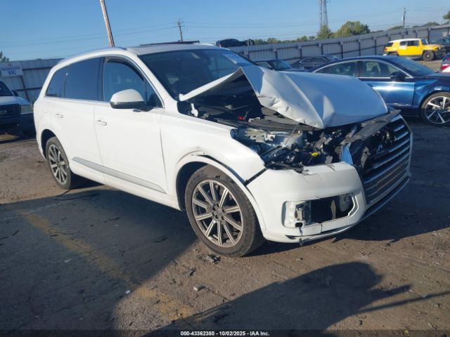 2018 AUDI Q7 WA1VAAF75JD026126