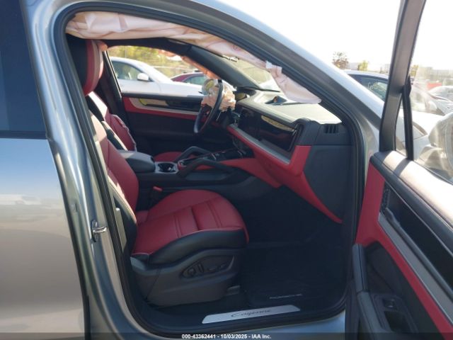 2024 PORSCHE CAYENNE COUPE WP1BA2AY2RDA51106 Photo 4
