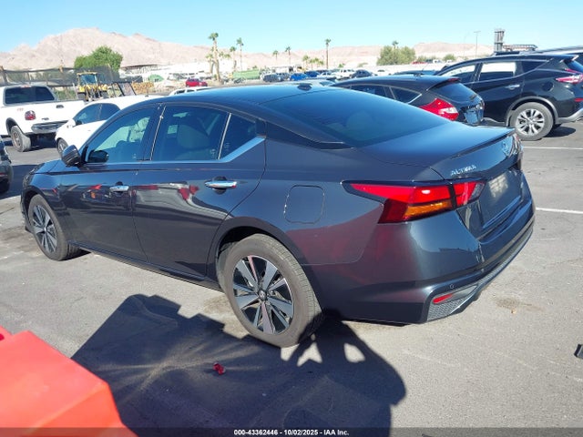 1N4BL4DW3LC210283 Nissan 2020