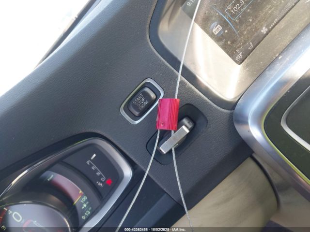 2015 VOLVO S60 YV140MFD6F1310766 Photo 10