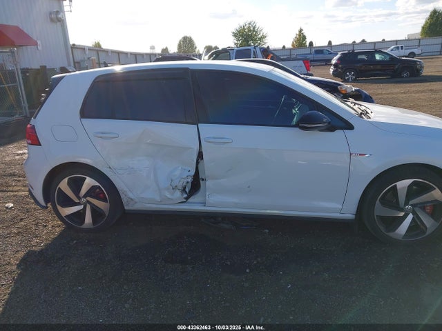3VW5T7AU7MM010693 Volkswagen Golf GTI