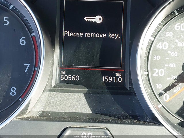3VW5T7AU7MM010693 Volkswagen Golf GTI