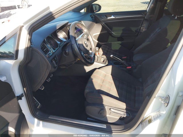 3VW5T7AU7MM010693 Volkswagen Golf GTI