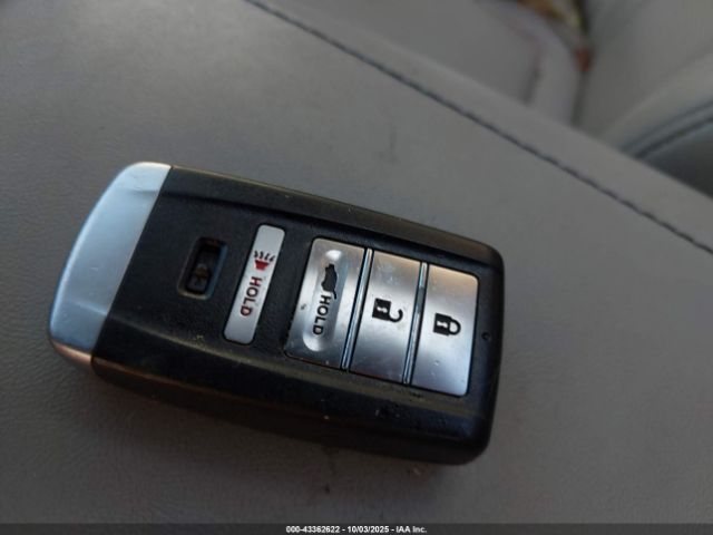 2020 ACURA RDX 5J8TC2H57LL000579 Photo 10