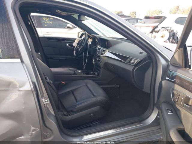 2011 MERCEDES-BENZ E 350 WDDHF5GBXBA317180 Photo 4