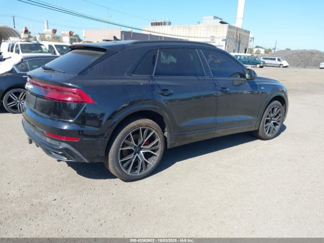 2020 AUDI Q8 WA1EVAF10LD022889 Photo 3