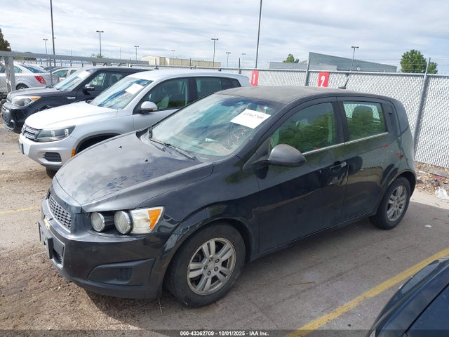 Chevrolet luw 2014 1G1JC6SH4E4101360 Image 2