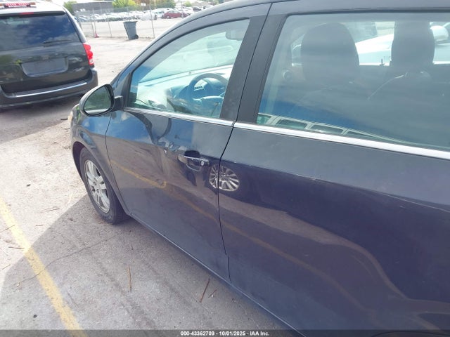 Chevrolet luw 2014 1G1JC6SH4E4101360 Image 6