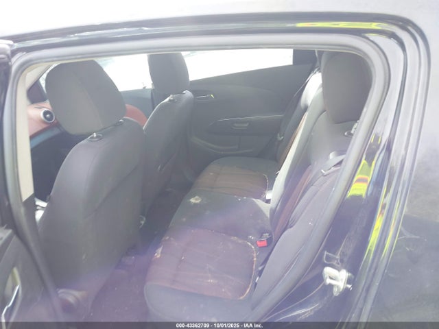 Chevrolet luw 2014 1G1JC6SH4E4101360 Image 8