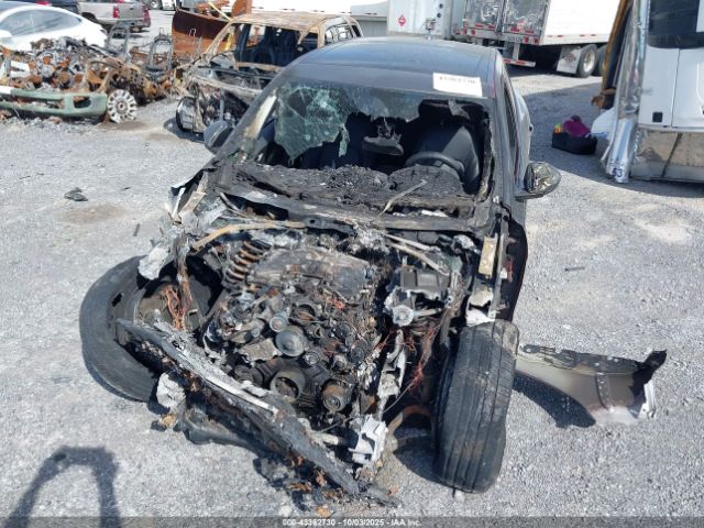 2017 JAGUAR F-PACE SADCJ2BV5HA492856 Photo 5