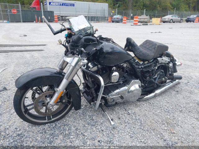 2016 HARLEY-DAVIDSON FLHX 1HD1KBM19GB686436 Photo 1