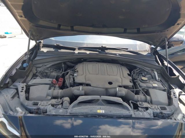 2017 JAGUAR F-PACE SADCM2BV4HA054689 Photo 9