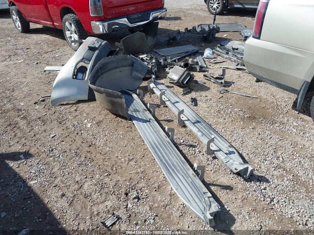 1GKS2HKC2FR163167 GMC Yukon Xl 1500 Slt