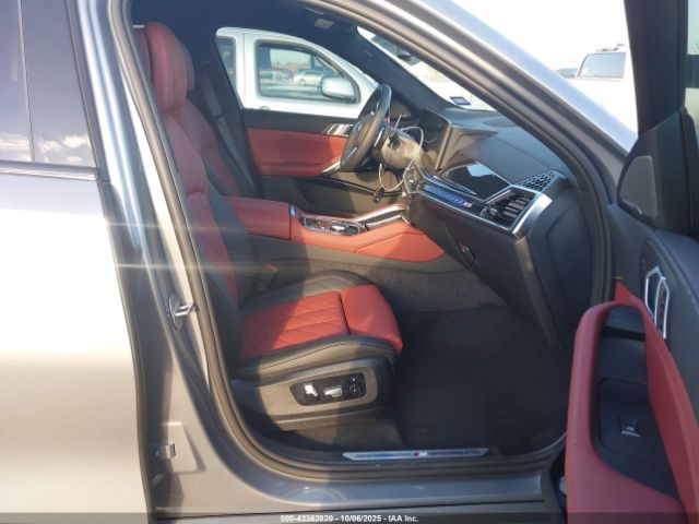2025 BMW X6 5UX33EX01S9Z15976 Photo 4