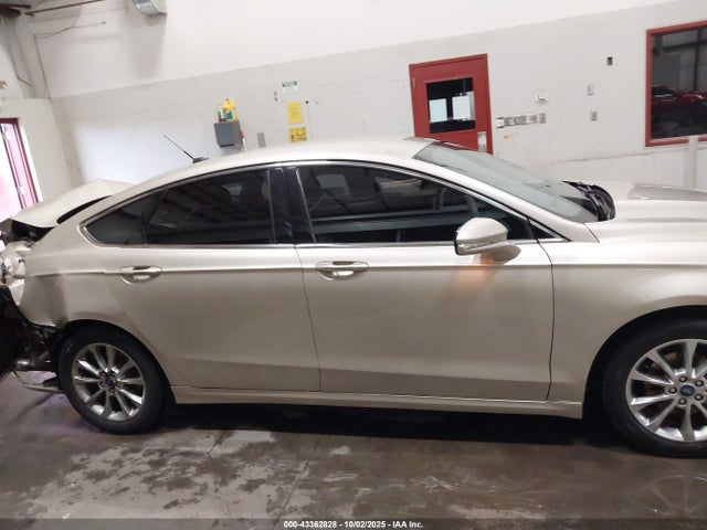 3FA6P0HD2HR400673 Ford Fusion