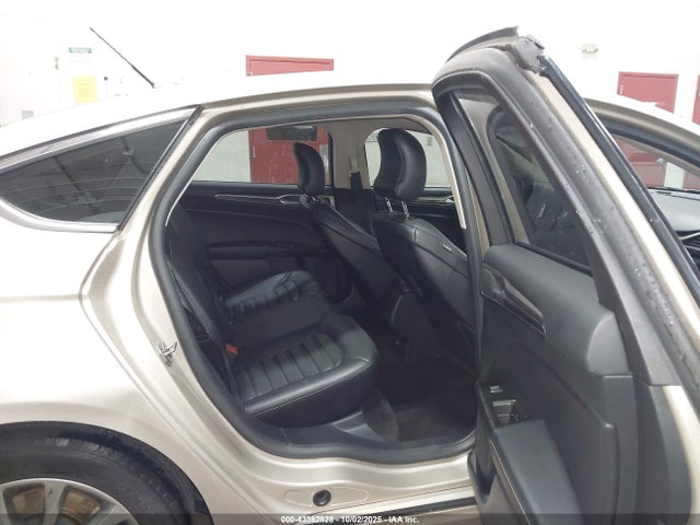 3FA6P0HD2HR400673 Ford Fusion