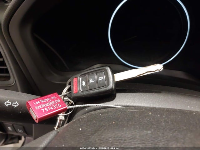 3CZRU5H34GM735248 Honda HR-V LX