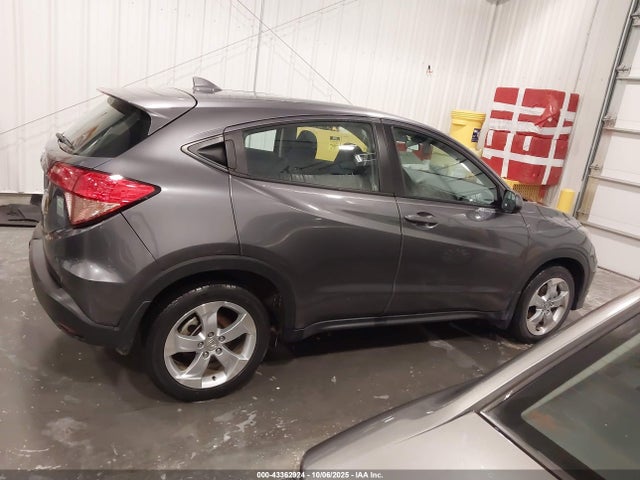 3CZRU5H34GM735248 Honda HR-V LX
