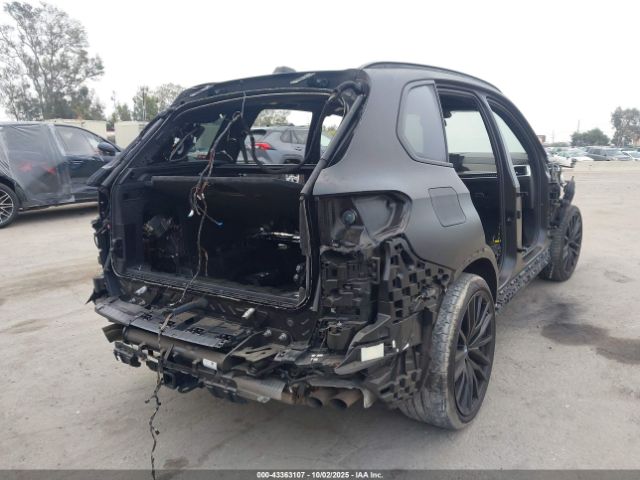 2024 BMW X5 5UX33EU02R9T73933 Photo 3