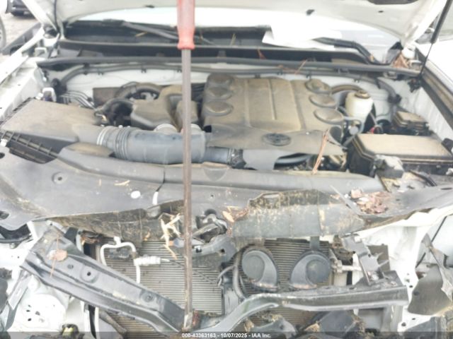 2023 TOYOTA 4RUNNER JTEEU5JR7P5292937 Photo 9