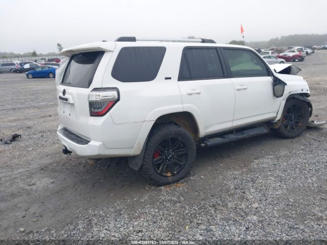 2023 TOYOTA 4RUNNER JTEEU5JR7P5292937 Photo 3