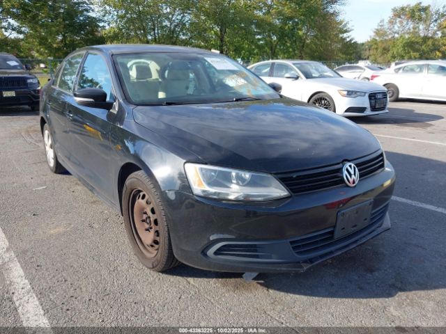 2014 VOLKSWAGEN JETTA 3VWD17AJ2EM417586
