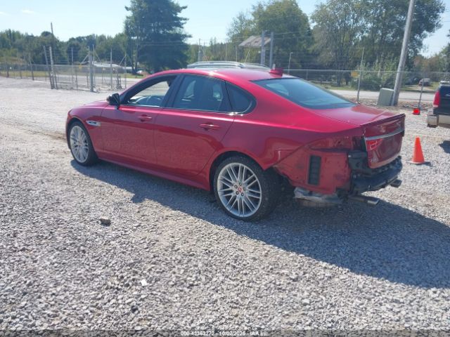 2016 JAGUAR XF SAJBL4BV2GCY23040 Photo 2