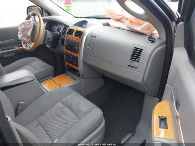 2008 CHRYSLER ASPEN 1A8HW58N38F156484 Photo 4