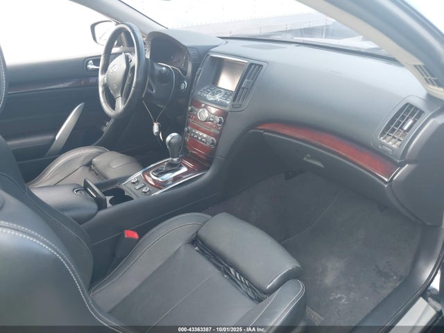 JN1CV6EL9FM890233 Infiniti Q60