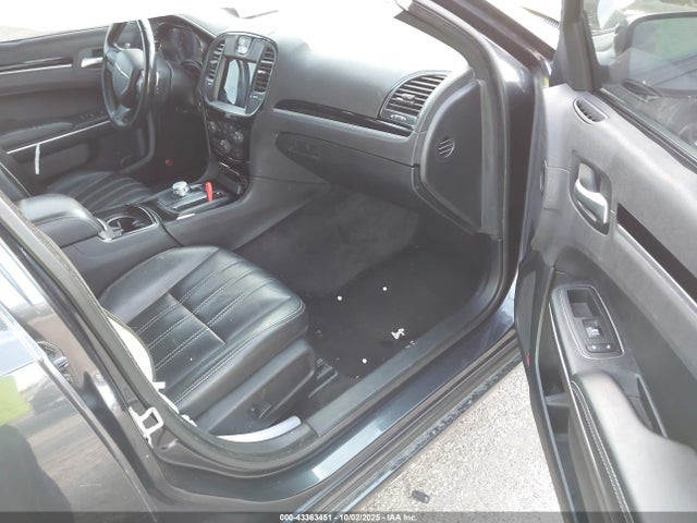 2017 CHRYSLER 300 2C3CCAGG7HH648427 Photo 4