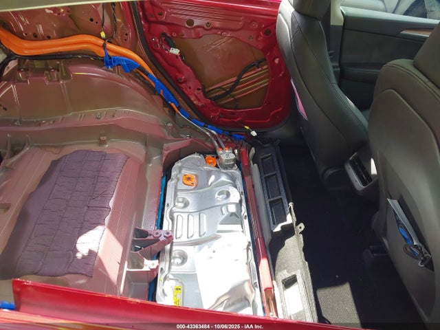 2024 TESLA MODEL Y 7SAYGDEDXRF212195 Photo 7