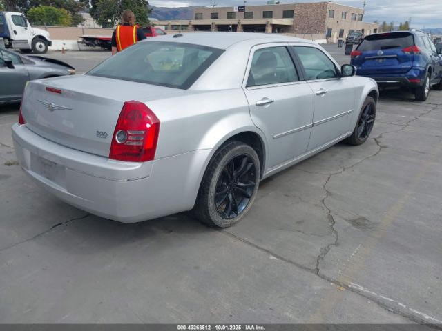 2010 CHRYSLER 300 2C3CA5CV2AH180310 Photo 3
