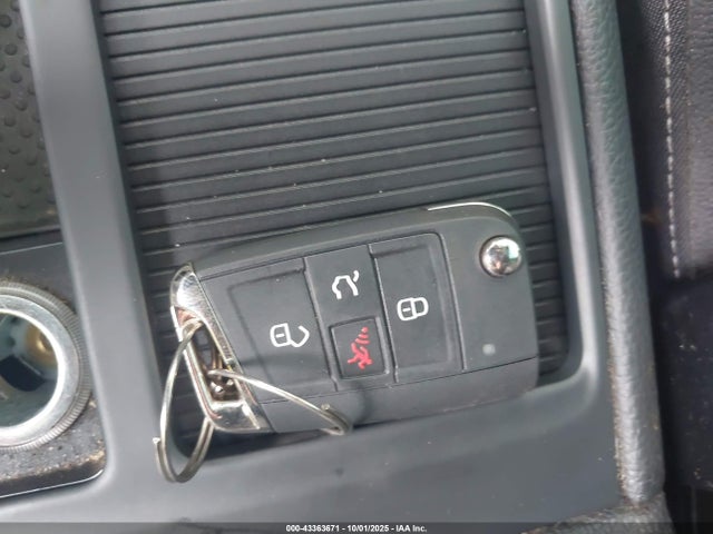 Volkswagen 2019 2019 WVWVA7AUXKW227449 Image 11