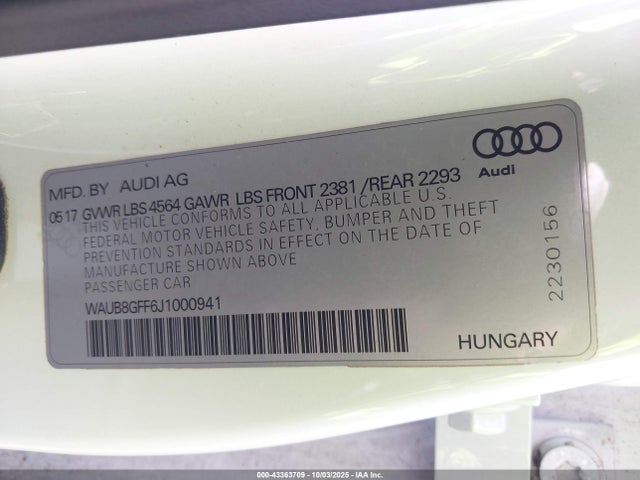 2018 AUDI A3 WAUB8GFF6J1000941 Photo 8