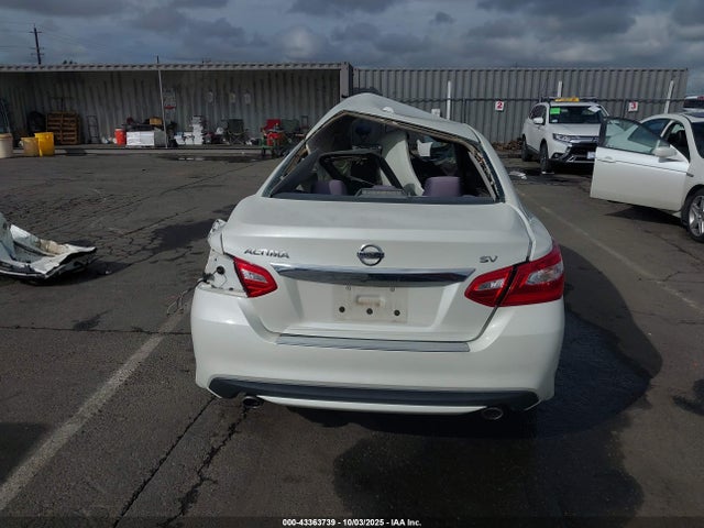 1N4AL3AP2HC250963 Nissan Altima 2.5 Sv