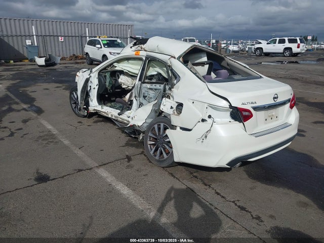 1N4AL3AP2HC250963 Nissan Altima 2.5 Sv