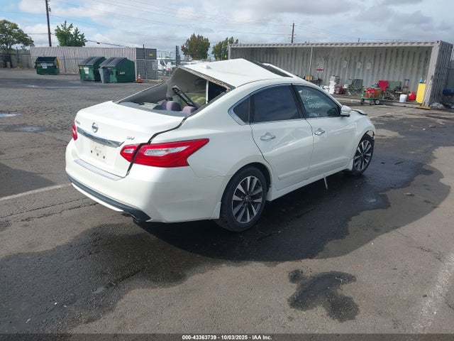 1N4AL3AP2HC250963 Nissan Altima 2.5 Sv