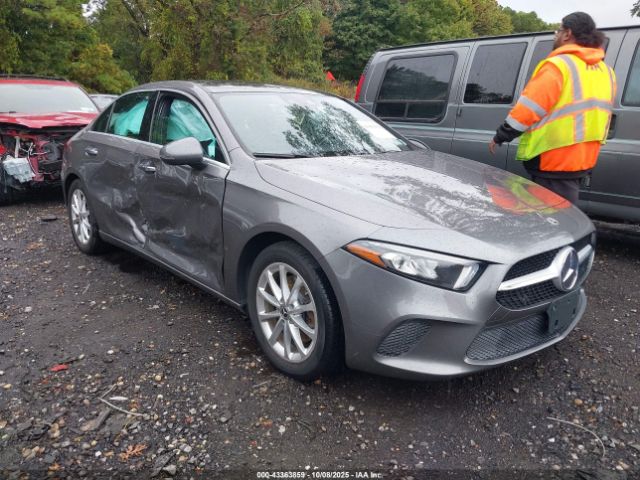 2022 MERCEDES-BENZ A 220 W1K3G4FB2NJ341738 Photo 5