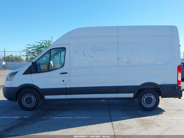 43363917 :رقم المزاد ، 1FTYR2XMXFKA99999 vin ، 2015 Ford Transit-250 مزاد بيع