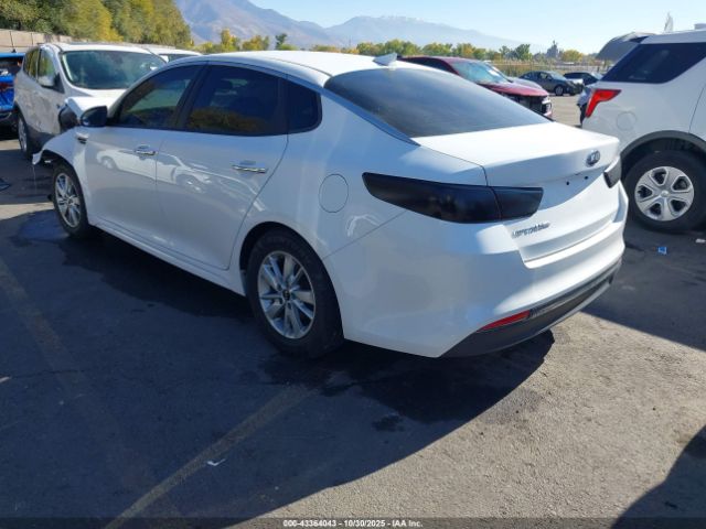 2018 KIA OPTIMA 5XXGT4L36JG189191 Photo 2