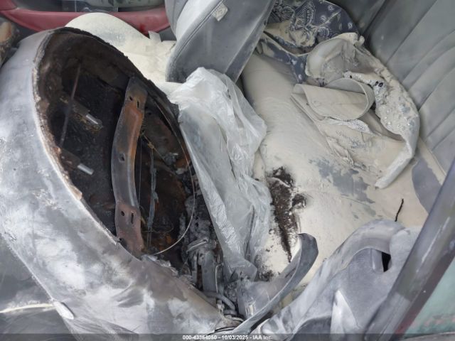 2006 MINI COOPER S WMWRH33516TF87423 Photo 5