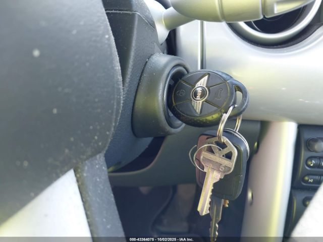 2005 MINI COOPER WMWRC335X5TK61260 Photo 10