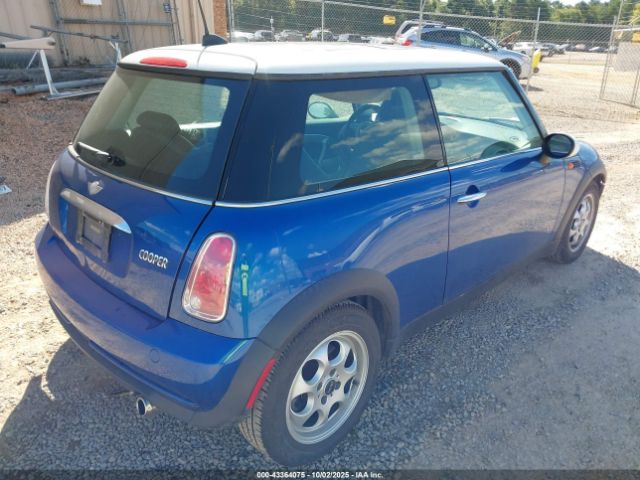 2005 MINI COOPER WMWRC335X5TK61260 Photo 3