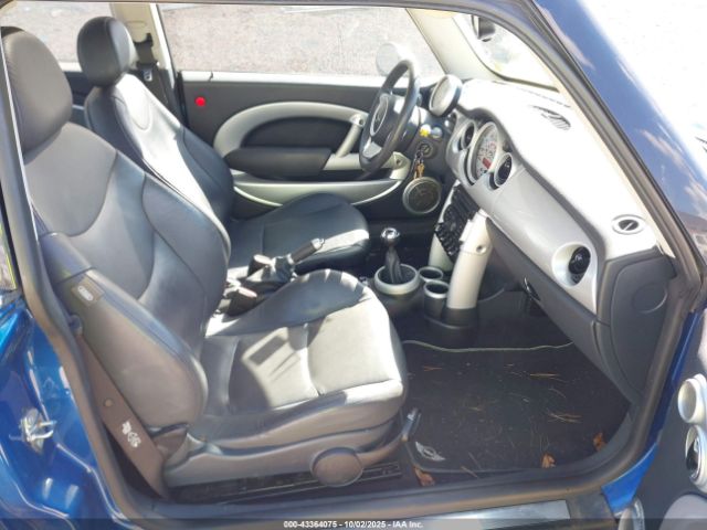 2005 MINI COOPER WMWRC335X5TK61260 Photo 4