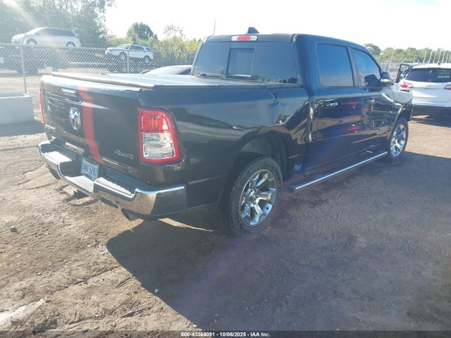 2019 RAM 1500 1C6SRFFT8KN788056 Photo 3