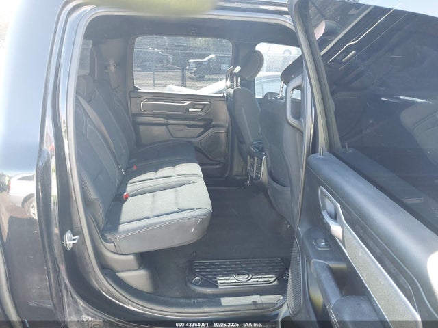 2019 RAM 1500 1C6SRFFT8KN788056 Photo 7