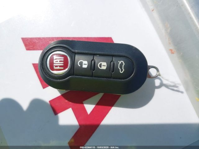 2017 FIAT 500 3C3CFFKR2HT550636 Photo 10