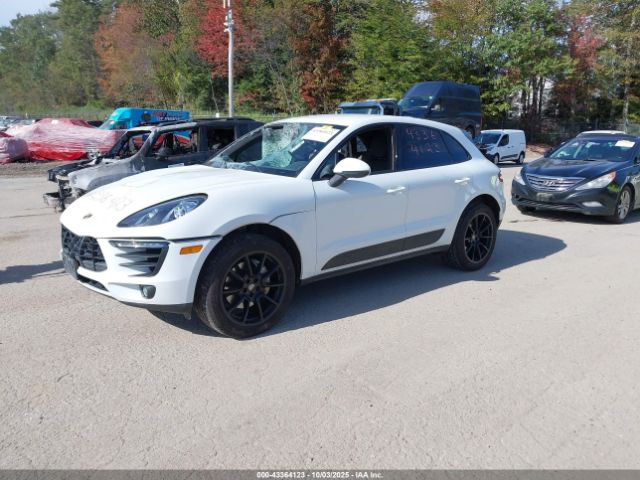 2015 PORSCHE MACAN WP1AB2A5XFLB66178 Photo 1