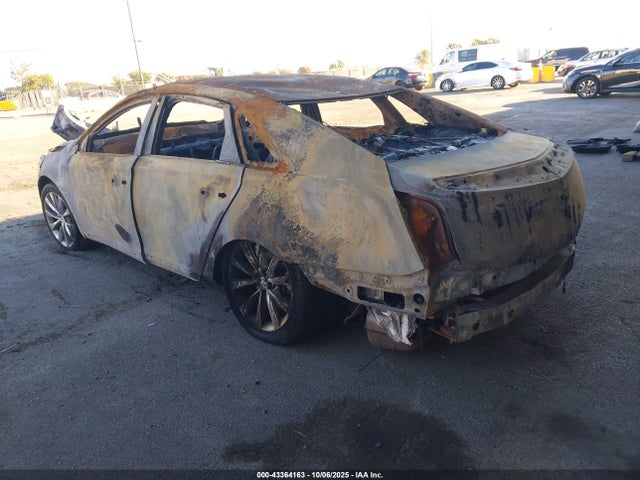 2019 CADILLAC XTS 2G61U5S35K9143857 Photo 2